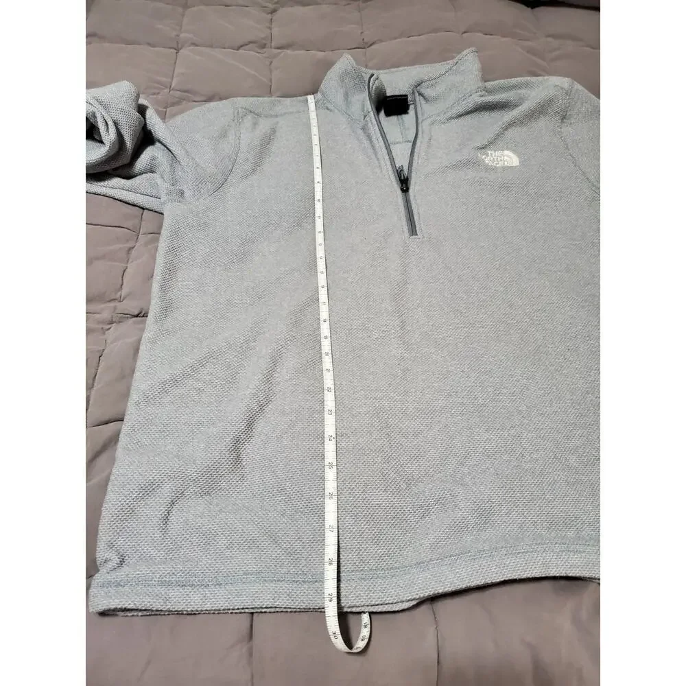 The North Face Men’s XL Gray 1/4 Zip Pullover Fleece Lightweight Outdoor